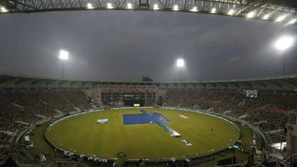 LSG vs CSK Pitch, weather report news